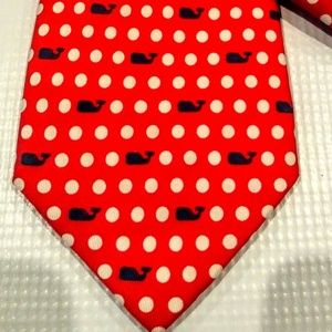 Vineyard Vines Whale Polka Dot 100% Silk Tie